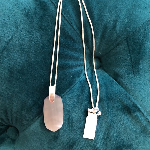 Kendra Scott Inez Necklace (NWT) - Picture 6 of 6